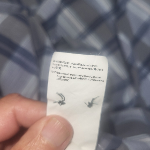 Hugo Boss Cotton Button Up Shirt, L, Slim Fit - Picture 8 of 8